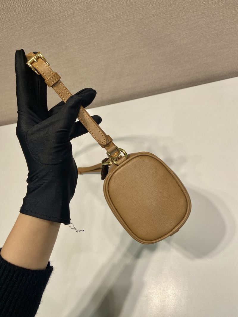 Pra*a hobo bags